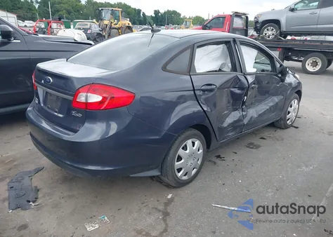 2013 Ford Fiesta S из США, поврежденный, VIN 3FADP4AJ1DM108972